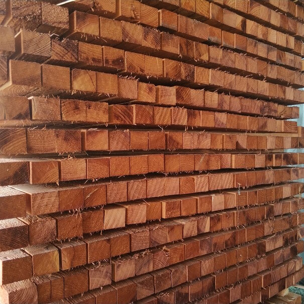Strešné laty, drevo na strechu, strechy KOFUS